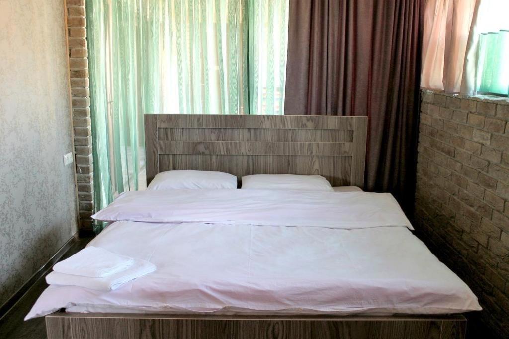 Hotel Phaliashvili Batumi Eksteriør bilde